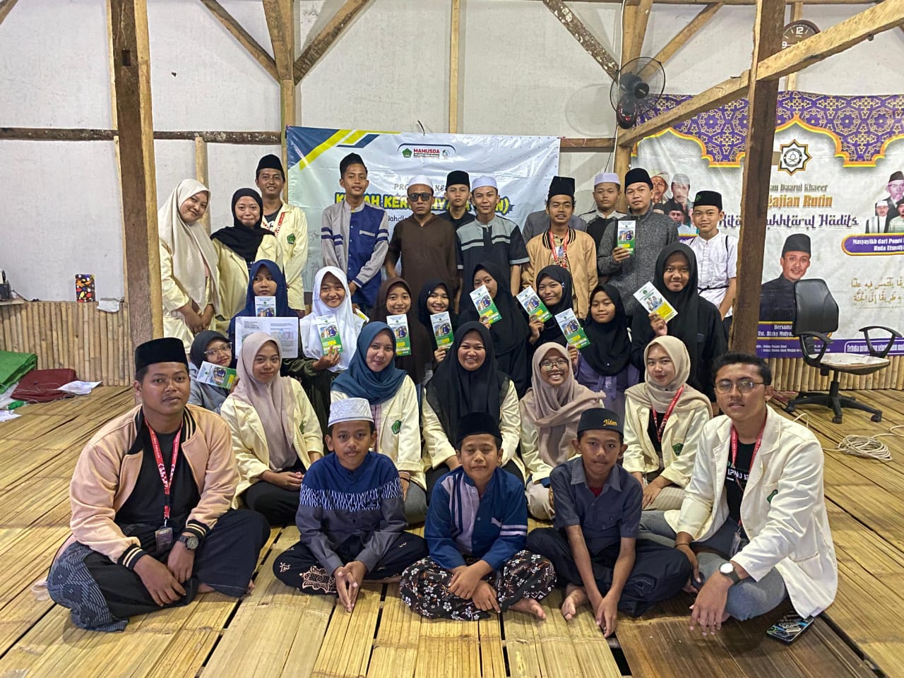 Sosialisasi Website Masjid Di Daarul Khaeer